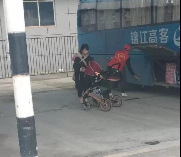 传承红色经典,弘扬雷锋精神(图6) 传承红色经典,弘扬雷锋精神(图6)