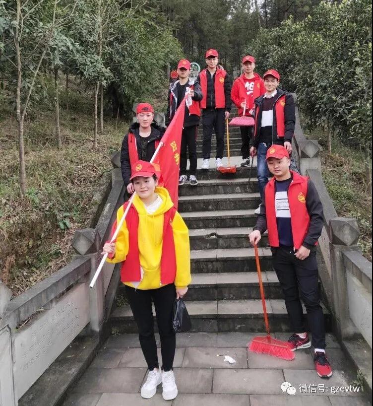 传承红色经典,弘扬雷锋精神(图4) 传承红色经典,弘扬雷锋精神(图4)