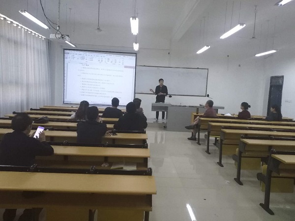 关于人才培养方案的探讨、修订的教研活动(图3) 关于人才培养方案的探讨、修订的教研活动(图3)