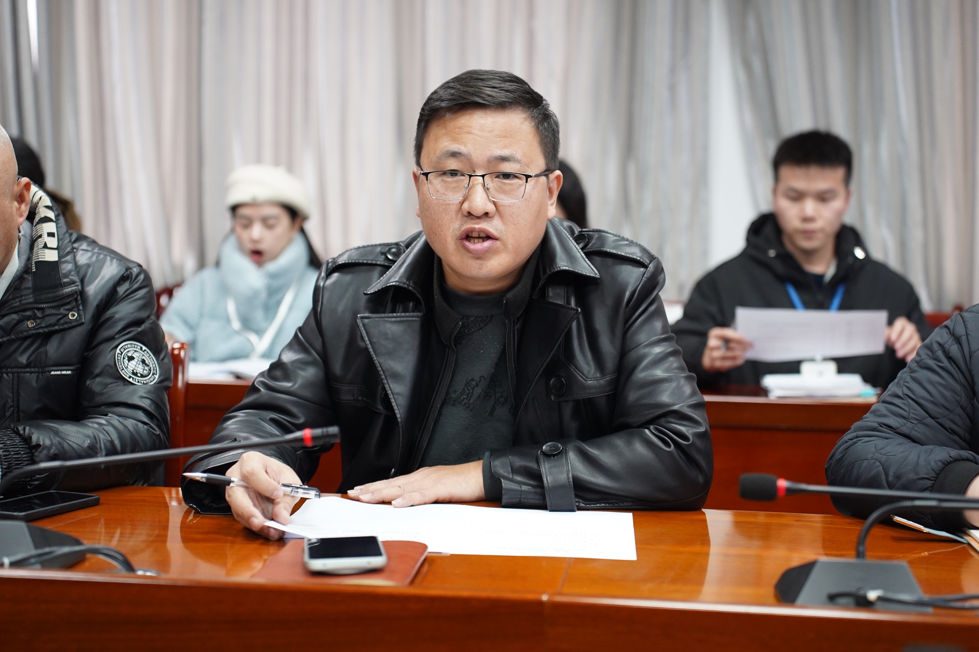 我校召开2024-2025年秋季学期第4次教学工作例会(图2)