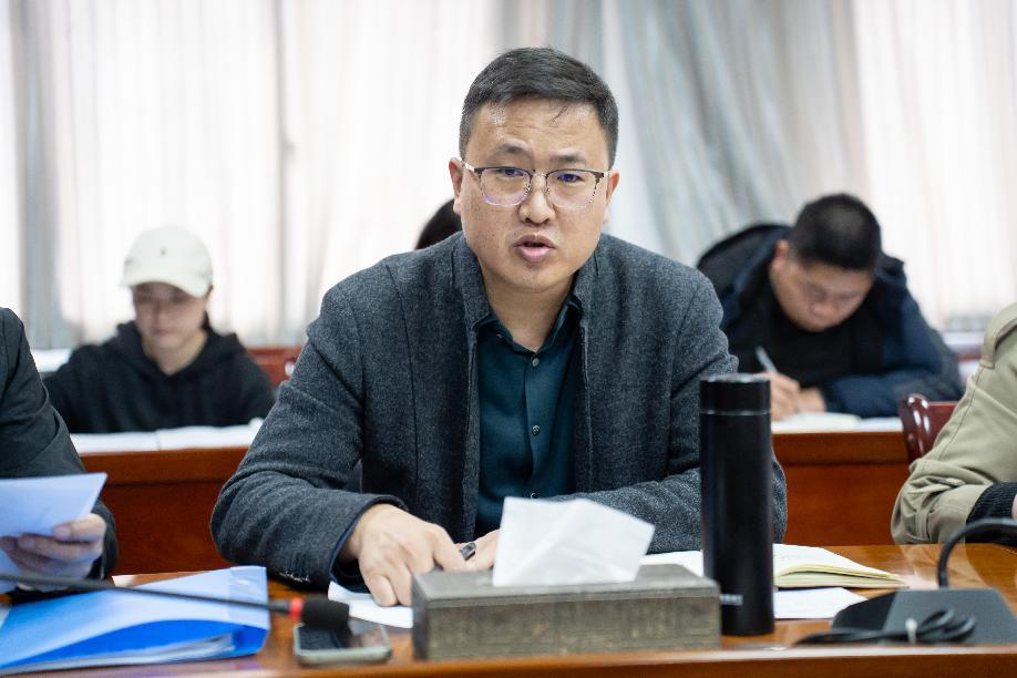 精准部署明方向 规范管理提效能 --我校召开2025年春季学期第二次教学工作例会(图2)