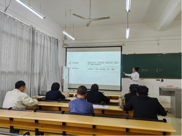 青教竞技展风采 教学相长谱新篇 --我校2025年青年教师教学能力竞赛圆满举行(图3)