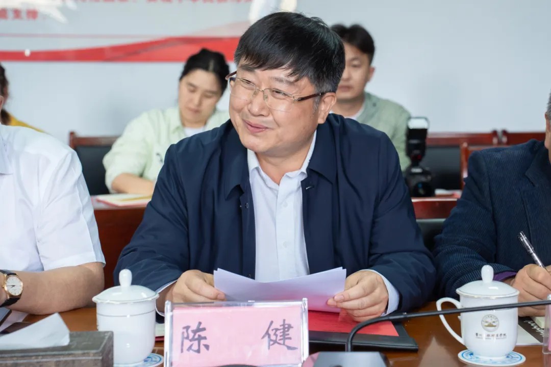 贵州开放大学（贵州职业技术学院）与贵州工程职业学院举行党建结对共建工作座谈会(图2)