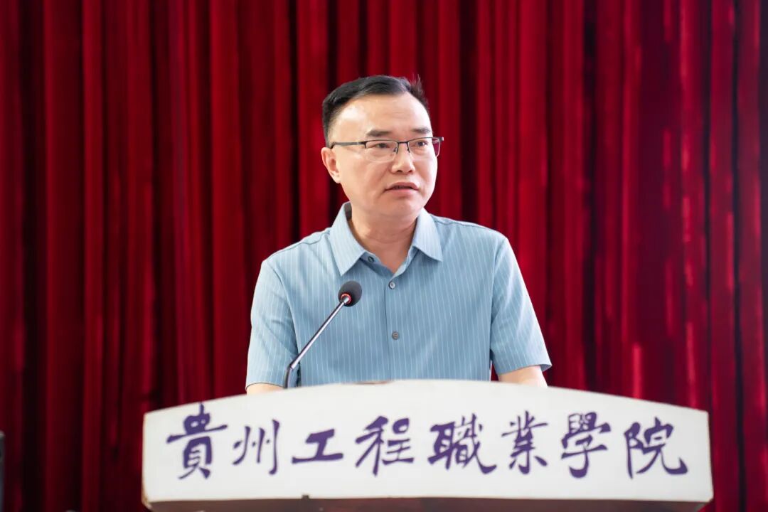 快讯丨我校召开2025年春季学期期中教职工大会(图3)