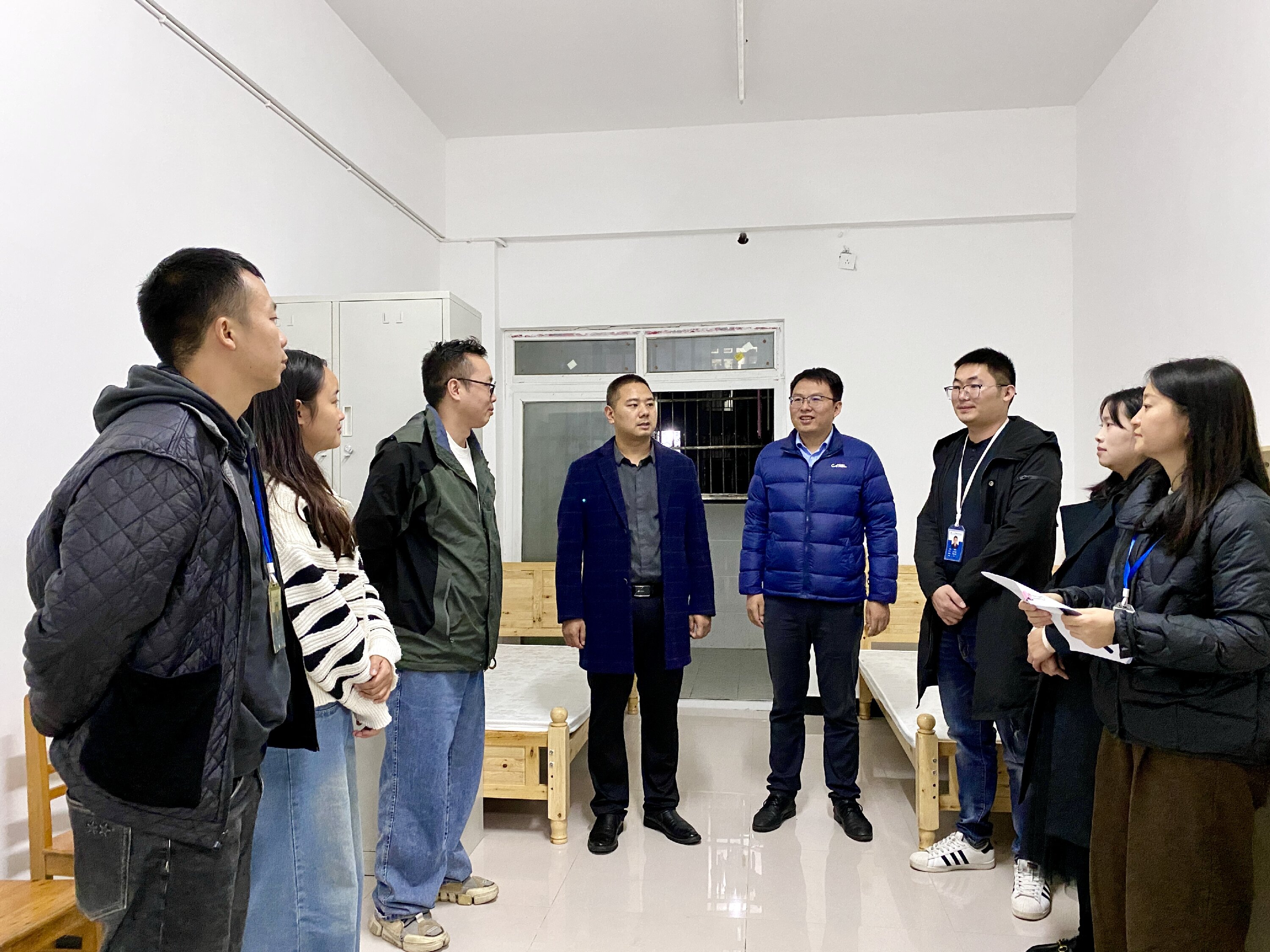 以“严标准”筑防线 用“暖关怀”护成长 药学院开展宿舍安全大检查(图1)