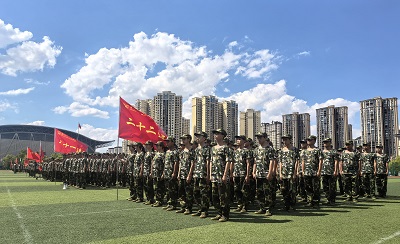 军训虽然辛苦，但全力以赴的自己值得骄傲(图1)